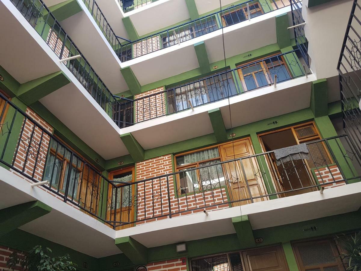 Hostel Buen Descanso Sucre Exterior photo